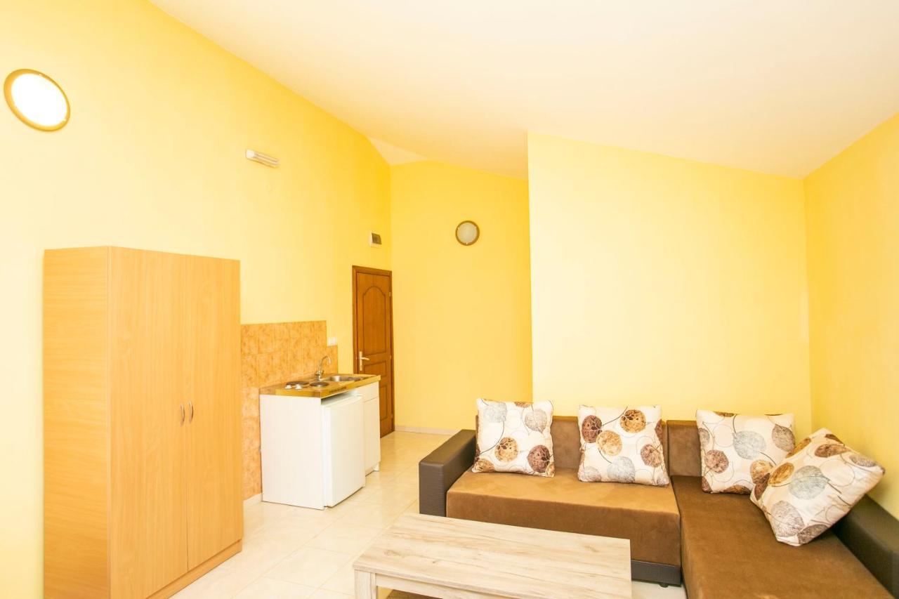 Casa Agata Apartment Ulcinj Ngoại thất bức ảnh