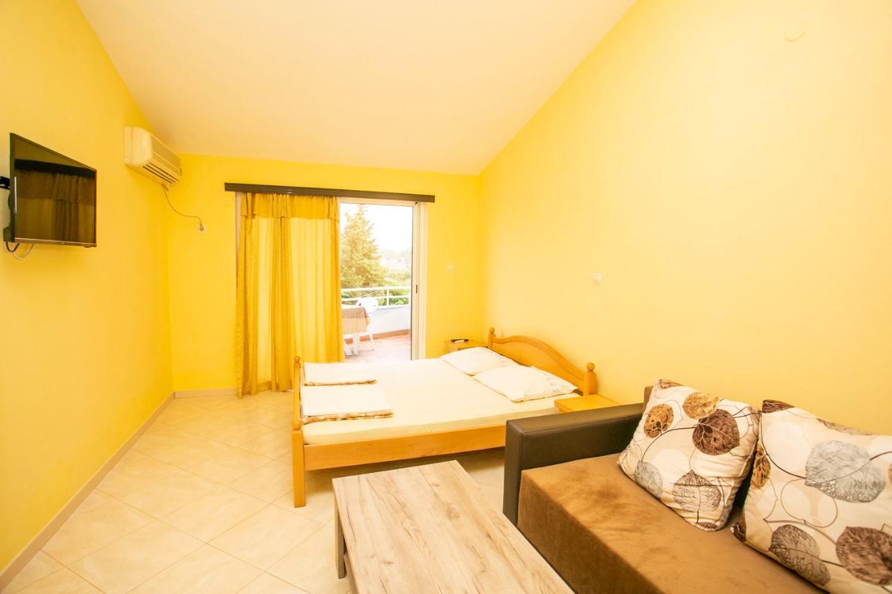 Casa Agata Apartment Ulcinj Ngoại thất bức ảnh